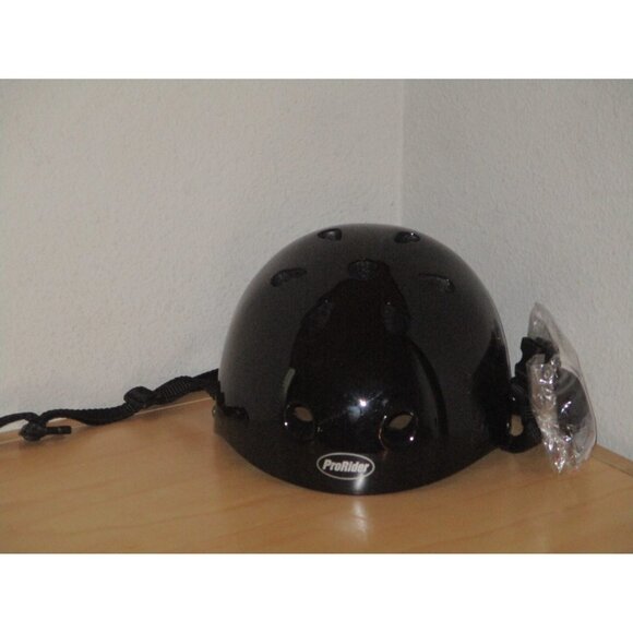 ProRider Black Bicycle Helmet (S/M) 21.5"- 22.5" 6-11 Years Bike Skateboard New - Picture 1 of 2